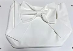 リボン付きホワイトトートバッグ