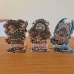 鬼滅の刃 ぴた！でふぉめ アクリルスタンド 3個セット