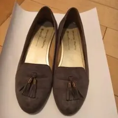 general traffic タッセル付きフラットシューズ グレー