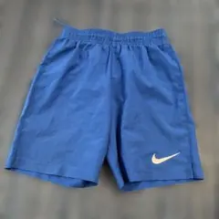 Nike ブルーハーフパンツ キッズSサイズ