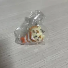ちいかわ　シーサー　キーホルダー　寿司
