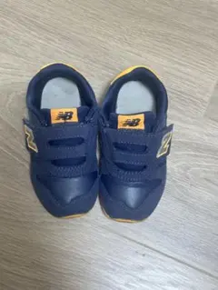 New Balance キッズスニーカー ネイビー