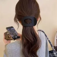 ヘアクリップ マットカラー ブラック　ブラウン ヘアアクセサリー 髪留め