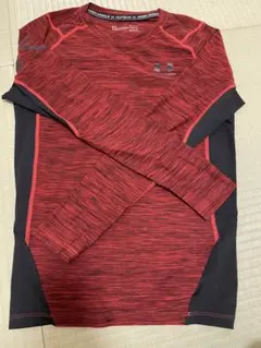 UNDER ARMOR アンダーシャツ