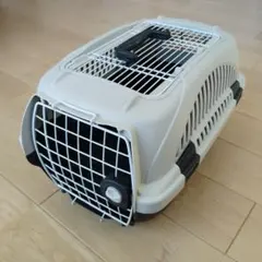 ペット用キャリーバッグ ハードタイプ 上開き扉付き　小型犬