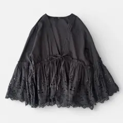 25年製 Liesse リエス インド刺繍 ブラウス ブラック レースのサムネイル
