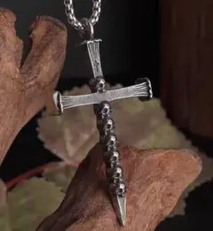 ♥️残りわずか♥️ネックレス　スカル　海外　シルバー　おしゃれ　十字架　人気