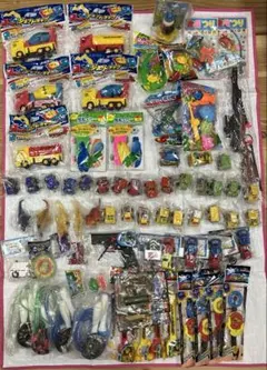 昭和レトロ【駄菓子屋駄玩具】くじ引き コスモス クジ キーホルダー