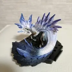 モンスターハンター　モンハン　フィギュア　スタンダードモデル　タマミツネ　希少種