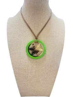 新品未使用 バッファローホーン水牛角 ペンダントトップ ネックレス