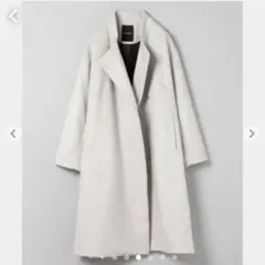 ジーナシス　コート