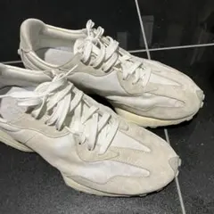 ホワイト スエード メッシュ スニーカー