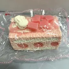 kikisquishy うさぎ桃ケーキ とろりバターのサムネイル