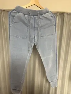 ライトブルー スウェットパンツ