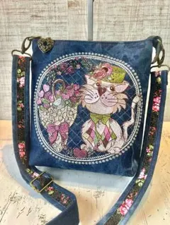ロラライハリス♡ダークブルーWデニム♡刺繍のショルダーバッグ♡FancyCats