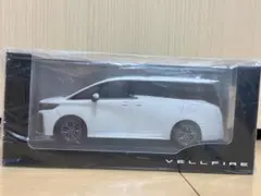 トヨタ ヴェルファイア ミニカー プレシャスメタル 1/30スケール