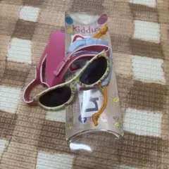 Item thumbnail for item 599de8ef-1e5e-49cd-bd37-49edc774e291