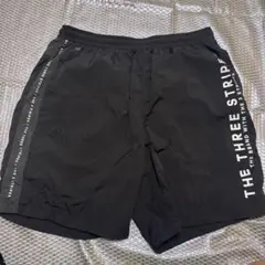 adidas THE THREE STRIPES ハーフパンツ XL