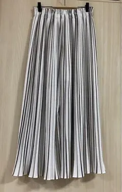 Coqule コクレ　プリーツパンツ