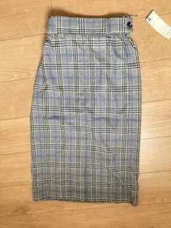 gu チェックナローミディスカート 新品 s