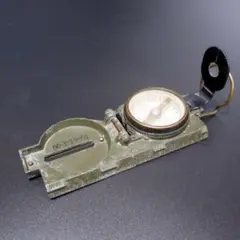 1965年製 U.S. Army ミリタリーコンパス 米軍 コンパス 方位磁針 1965年製 U.S. Army ミリタリーコンパス 米軍 コンパス 方位磁針