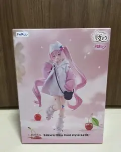 桜ミク フィギュア