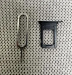 iPhone 14・14Plus用（ブラック・黒）　SIMトレイ・SIMトレー