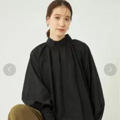 green label relaxing シアーワッシャーギャザーブラウス