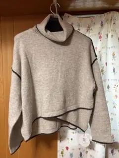 タートルネック ニットセーター 新品未使用
