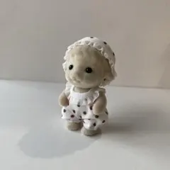 シルバニア　着せ替え服　帽子　サロペット　ひつじ赤ちゃん　ハンドメイド