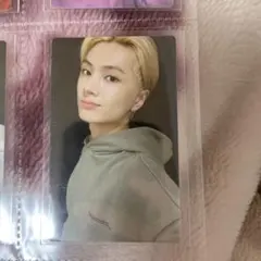 Item thumbnail for item 2cf1aa69-320f-43bb-97bf-b7f242952201