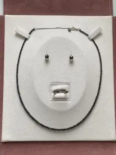 Item thumbnail for item 2820fe71-a3b8-4786-a21b-0ccf87f642df