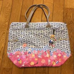 レスポートサック　ディズニー　イッツアスモールワールド