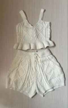 新品タグ付き Honey Cinnamon ニットセットアップ 白