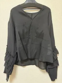 新品　今季　ジェナ　フリルシアージャケット　ブラック