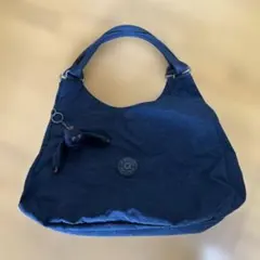 Item thumbnail for item 7a02ea38-cff4-4cab-a0e7-a3ff22d84ff7