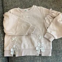 オンワード樫山　トレーナー　デザイン　スウェット