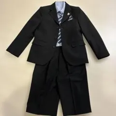 130サイズ 黒 フォーマルスーツ ネクタイ付き