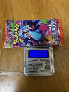 Item thumbnail for item a76bedd3-0fdf-4f45-bbad-ba108f49df46