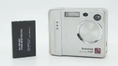 7026 FUJIFILM FinePix F440 シルバー ジャンク - メルカリ