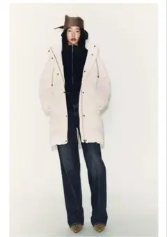 新品ZARA セミロング丈ラバー加工ウインドブレーカーアノラック XS エクリュ