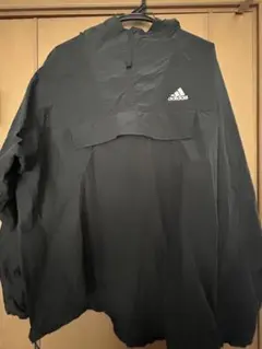 adidas ブラック ウィンドブレーカー