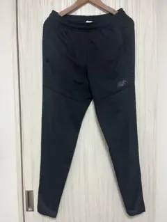 【美品】New Balance ブラックジャージパンツ M 裏起毛