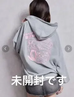 HYPERACTIVE BUNNYスウェットパーカー　GYDA