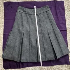 グレー プリーツスカート ひざ丈