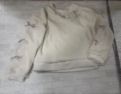 値下げ　ホワイト トレーナー サイズ130 フリース　もこもこ　ビーズ