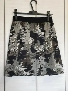 INDIVI  フレアスカート　迷彩柄