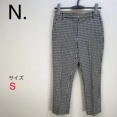 N. Natural Beauty Basic ギンガムチェッククロップドパンツ