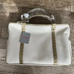 marie claire スタッズ付きホワイトハンドバッグ