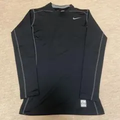 ナイキ　アンダーシャツ　コンプレッション
